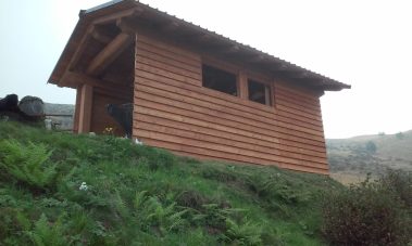 Ristrutturazione Baita in alto Canavese con travi in larice Segheria e Legnami Chiabotti