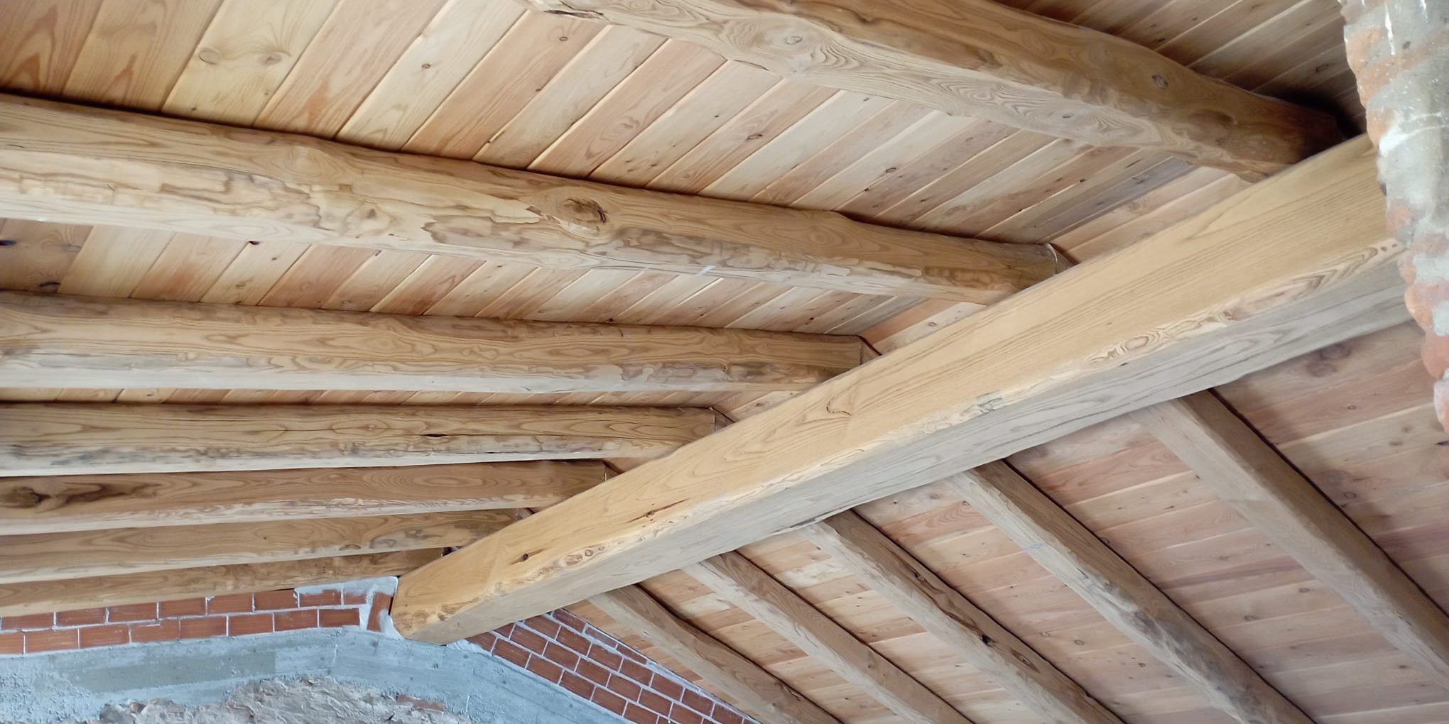 Ristrutturazione cascinale a Ivrea Segheria e Legnami Chiabotti